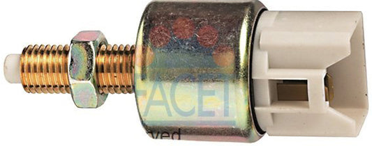 7.1119 Выключатель стоп-сигнала — прямая установка, продается отдельно