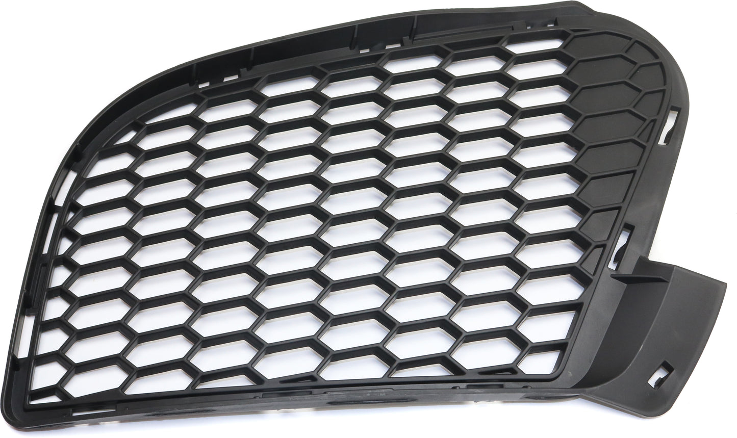 Передняя часть бампера, со стороны пассажира, наружная решетка, текстурированная черная