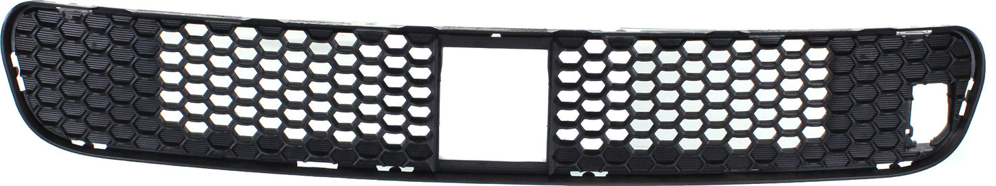 Решетка радиатора переднего центрального бампера