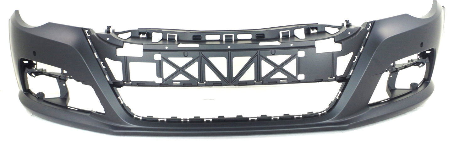 Передний грунтованный бампер, седан, с отверстиями для датчиков парковки, без отверстий для омывателей фар, сертифицирован CAPA
