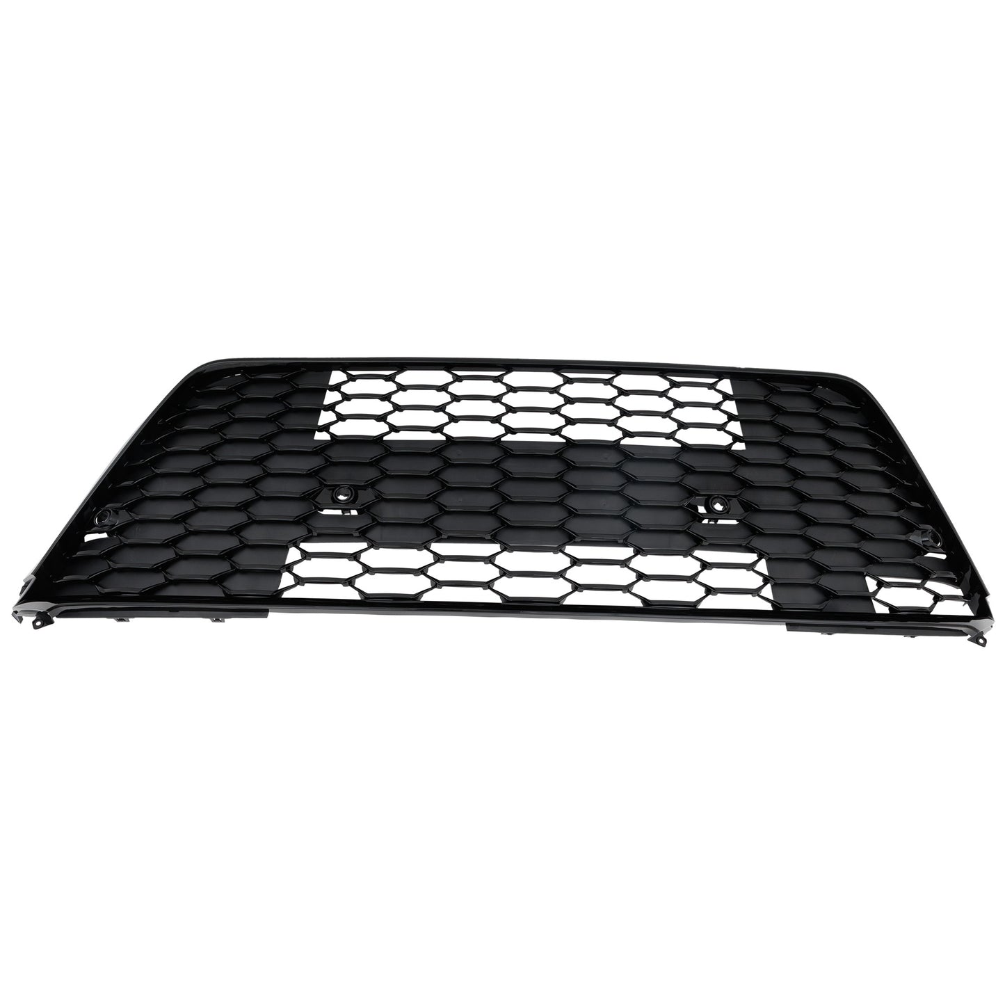 Передний центральный бампер, решетка радиатора, краска в тон