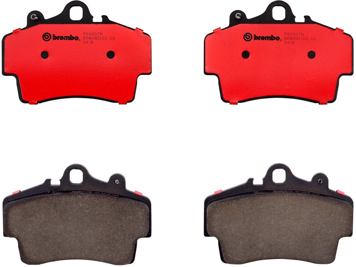 Комплект передних керамических тормозных колодок серии NAO P65007N