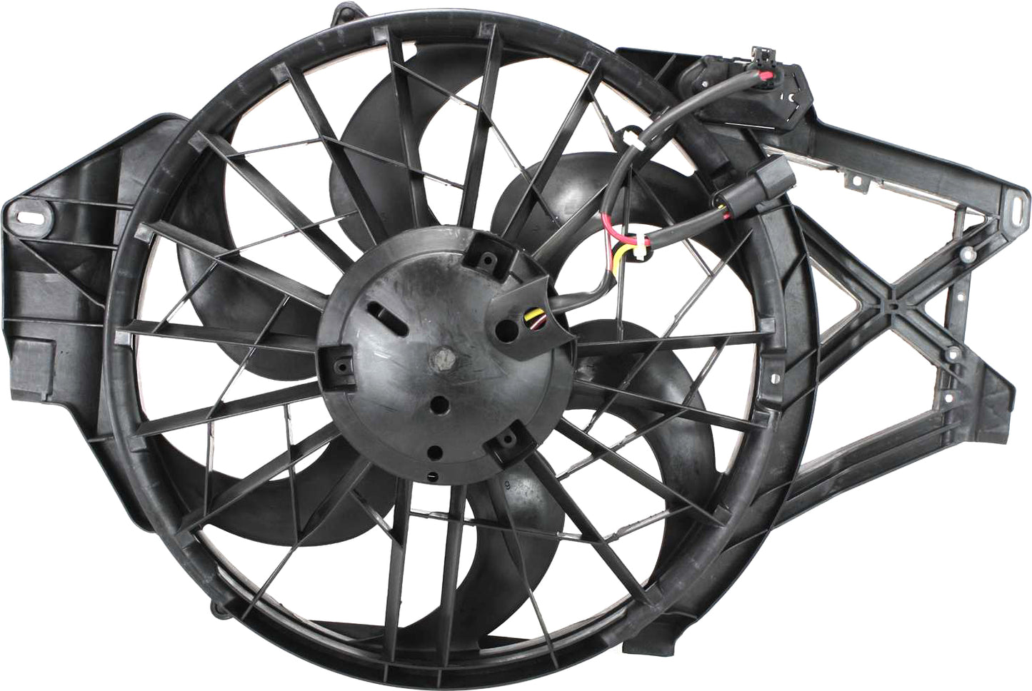 Вентилятор радиатора — лопасти и электродвигатель, 8-цилиндровый двигатель объемом 4,6 л