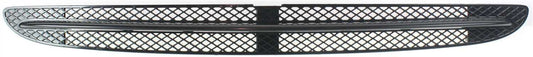 Решетка радиатора переднего центрального бампера, черная