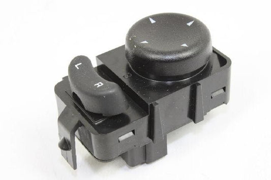 04685317AF Mirror Switch