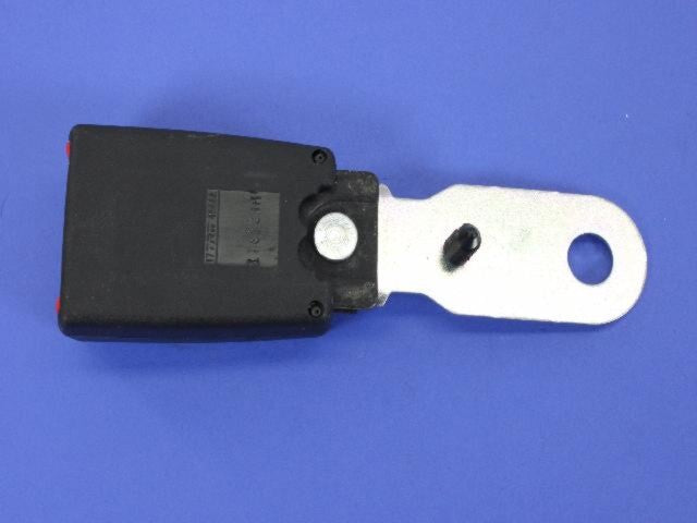 0ZV881X9AA Гнездо для ремня безопасности Direct Fit, продается отдельно
