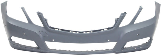 Накладка на передний бампер, грунтованная, для седана, с отверстиями для датчиков парковочных систем, для моделей без отверстий для омывателей фар и пакета отделки AMG