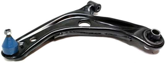 Передний, со стороны водителя, нижний рычаг подвески с шаровым шарниром в сборе