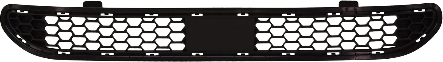 Решетка переднего бампера, краска в тон