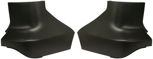 Задний бампер со стороны водителя и пассажира, грунтованный пластик