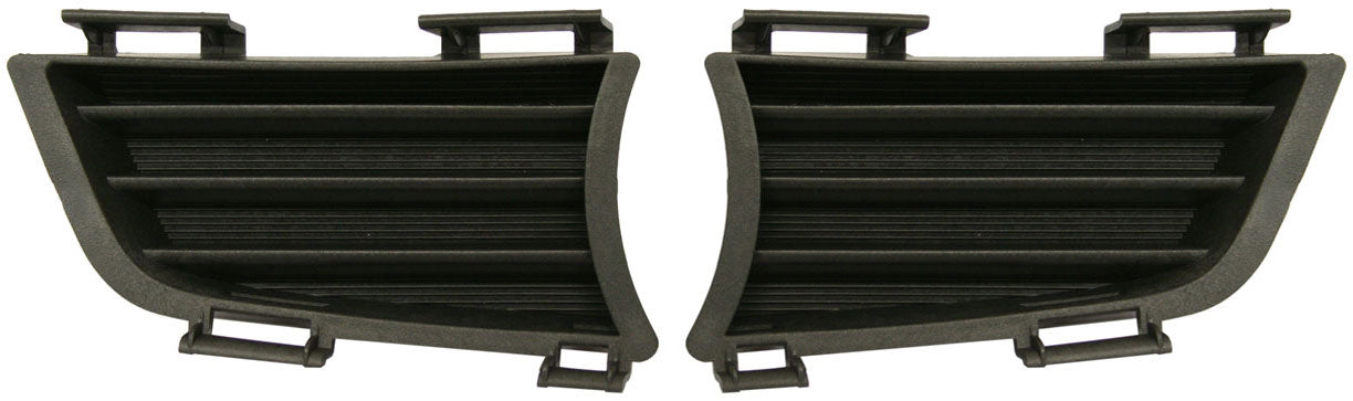 Решетки для нижнего бампера спереди, со стороны водителя и пассажира, черные
