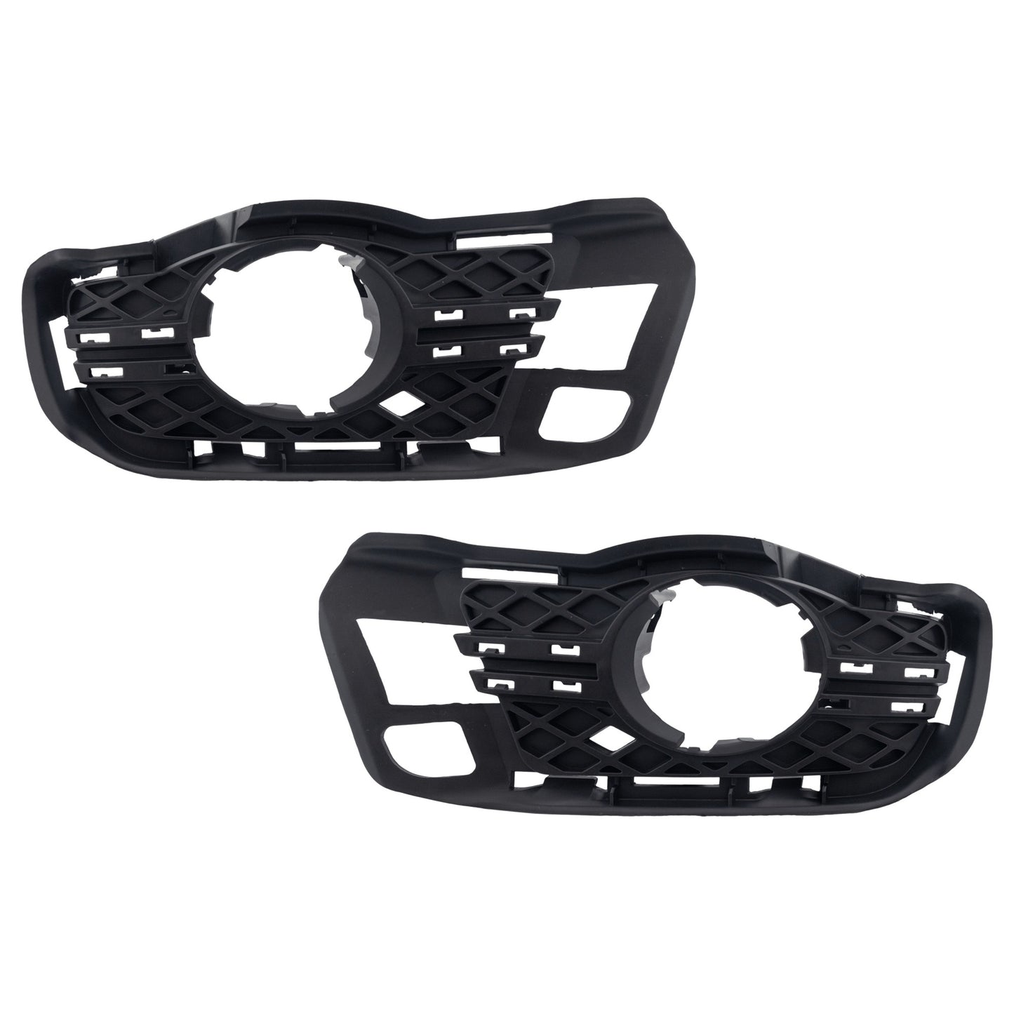Решетка бампера спереди, со стороны водителя и пассажира, текстурированная черная