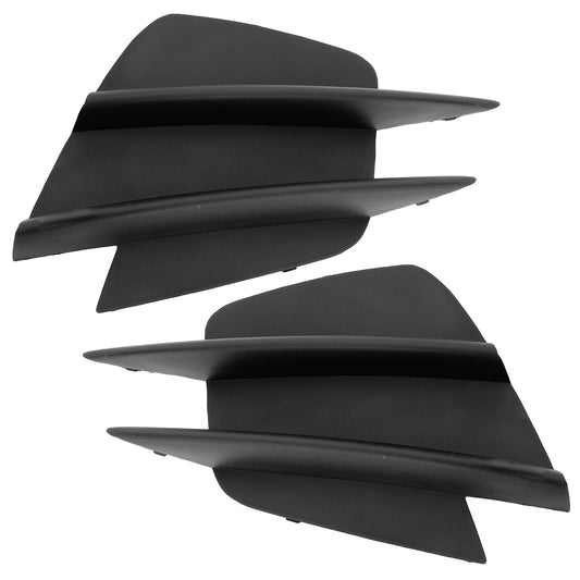 Решетки бампера спереди, со стороны водителя и пассажира, текстурированные черные