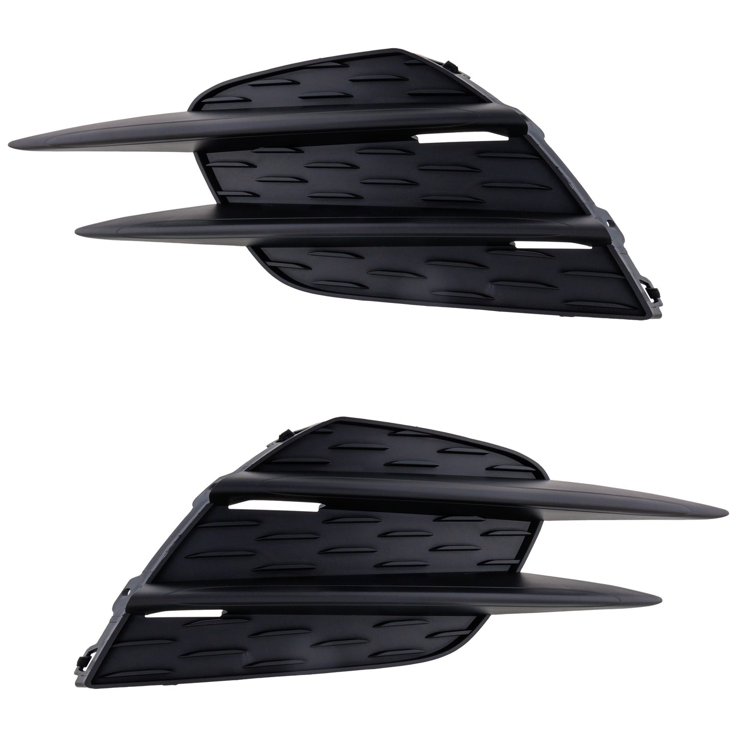 Решетки бампера спереди, со стороны водителя и пассажира, текстурированные черные