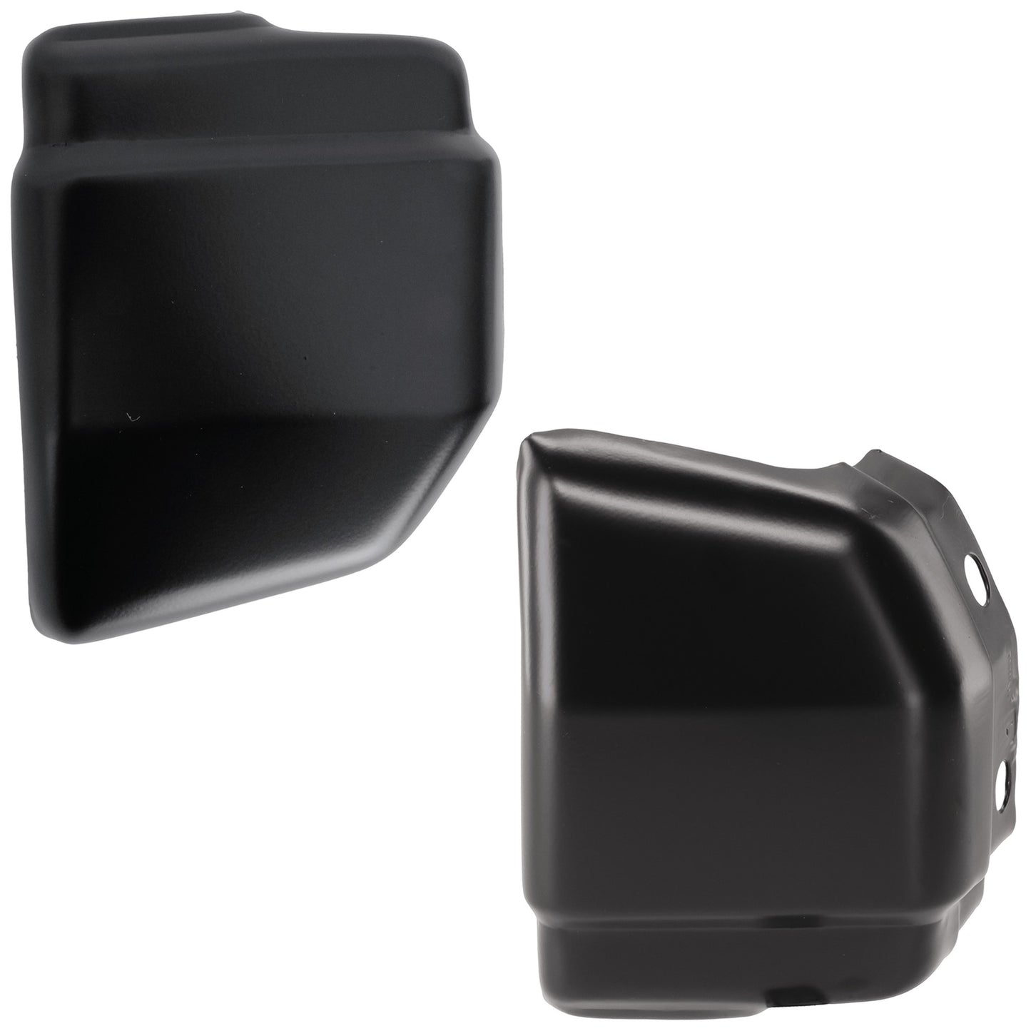 Передний бампер со стороны водителя и пассажира, грунтованная сталь