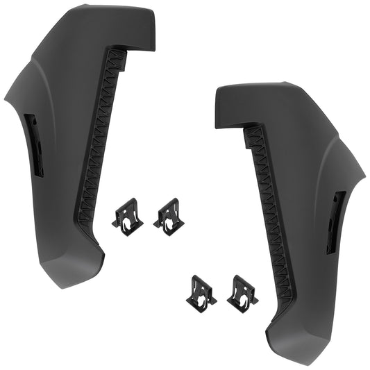 Передний бампер со стороны водителя и пассажира, грунтованный пластик