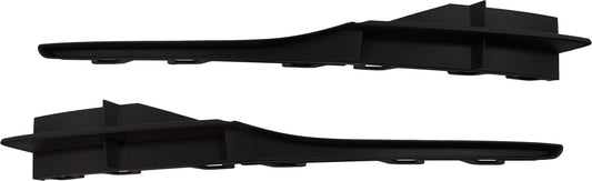 Решетки бампера спереди, со стороны водителя и пассажира, грунтованные