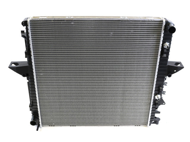 Radiator - Replaces OE Number LR021777