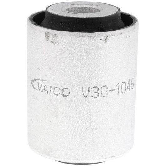 V30-1046 Сайлентблок рычага, продается отдельно