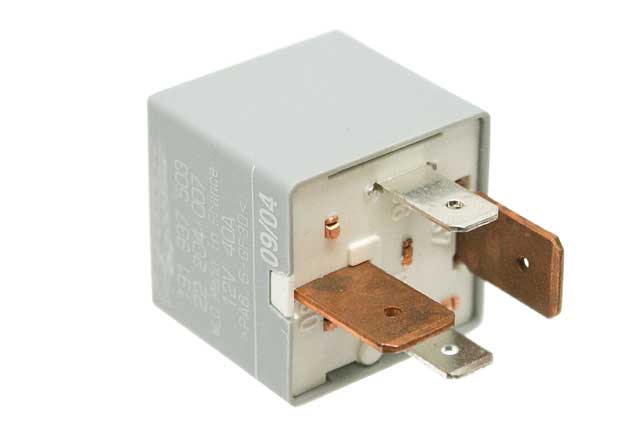 22 204 030A Relay (X-Contact) - Replaces OE Number 191-937-503
